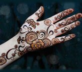 Mehndi Art For Full Hand