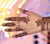 Mehreen Mehndi Design