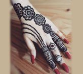 New Beautiful Mehndi Design