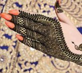 Nice Mahnoor Mehndi Design