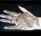 Pakistani Hand Mehndi Design