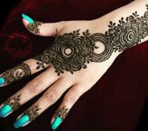 Unique Mehndi Design for Back Hand