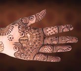 Zarsha Simple Mehndi Design